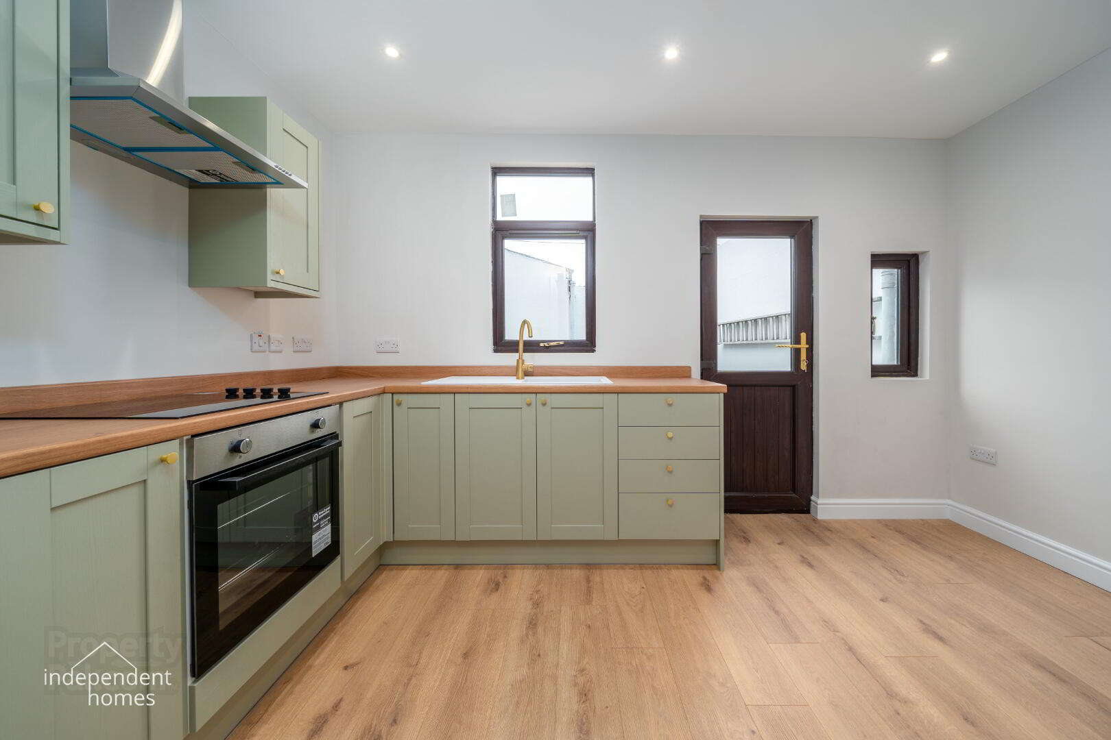 21 Edward Avenue 3 of 7