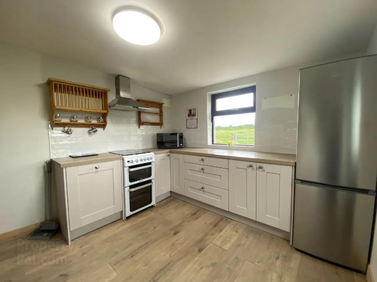 property description image