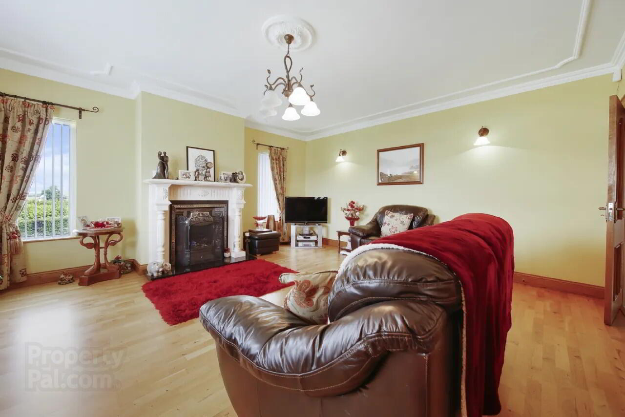 Archthorn House, Dromore 10 of 55