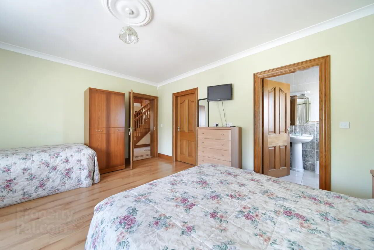 Archthorn House, Dromore 29 of 55