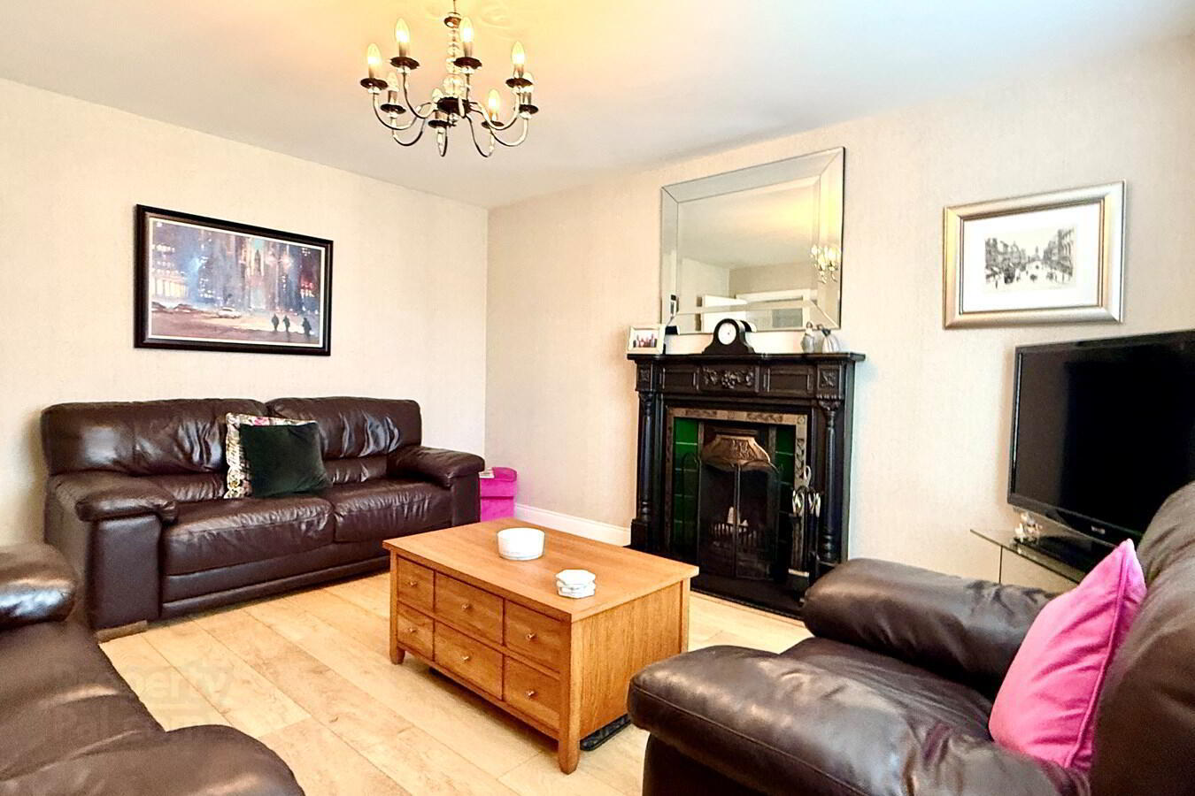 34 Lynden Gate 6 of 32