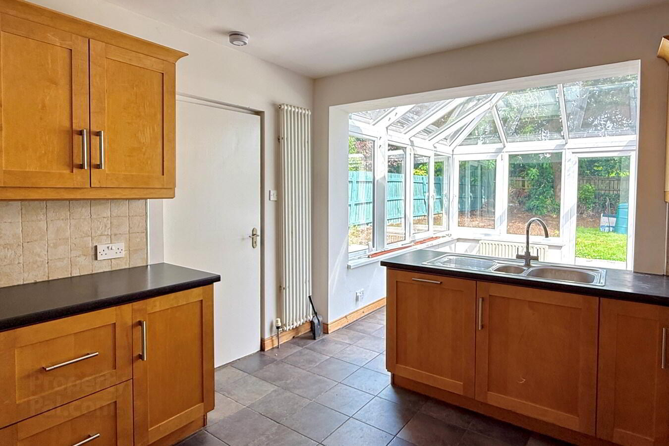 7 Clanbrassil Drive 9 of 15