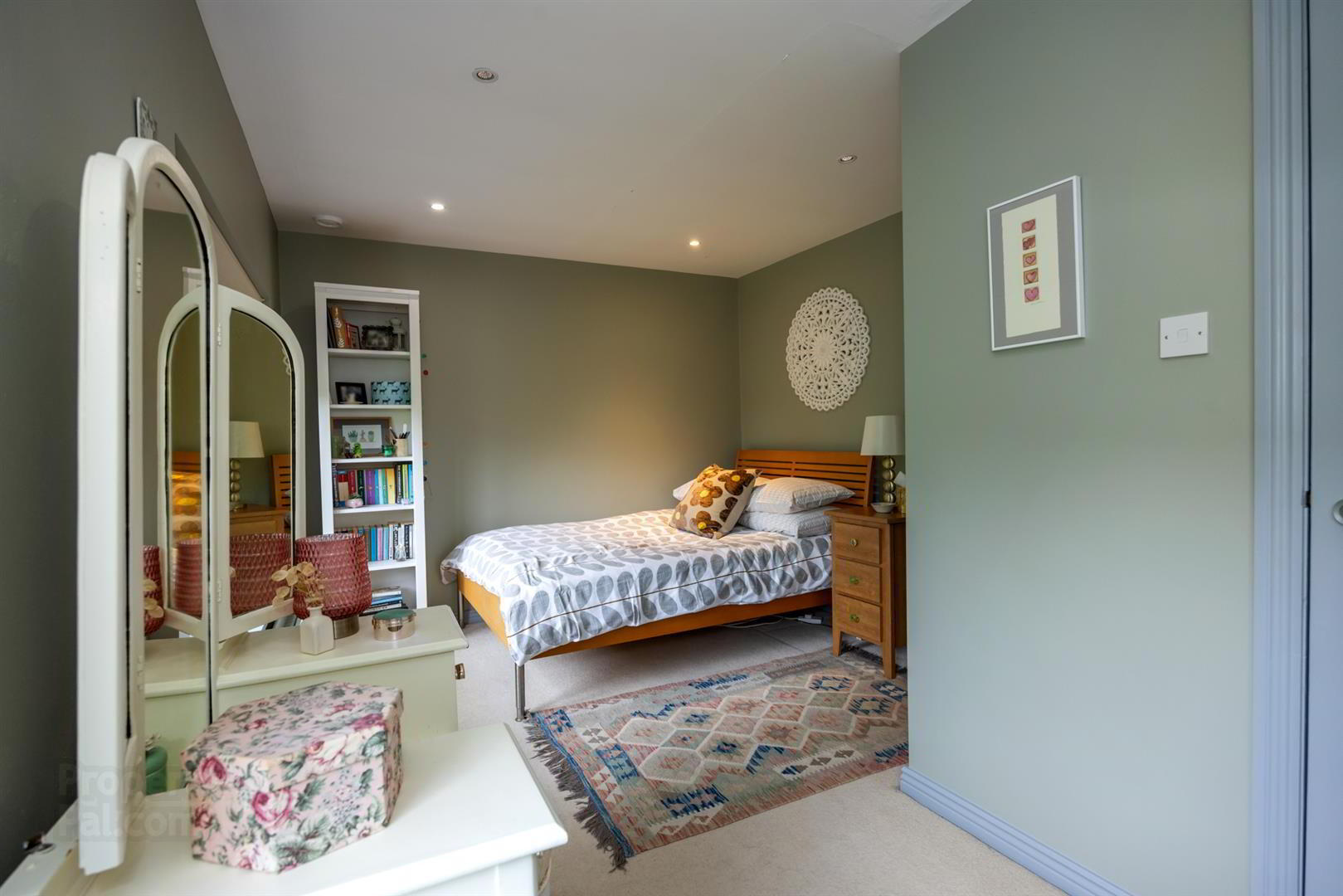 Lisnegar, 23 Well Road 29 of 29