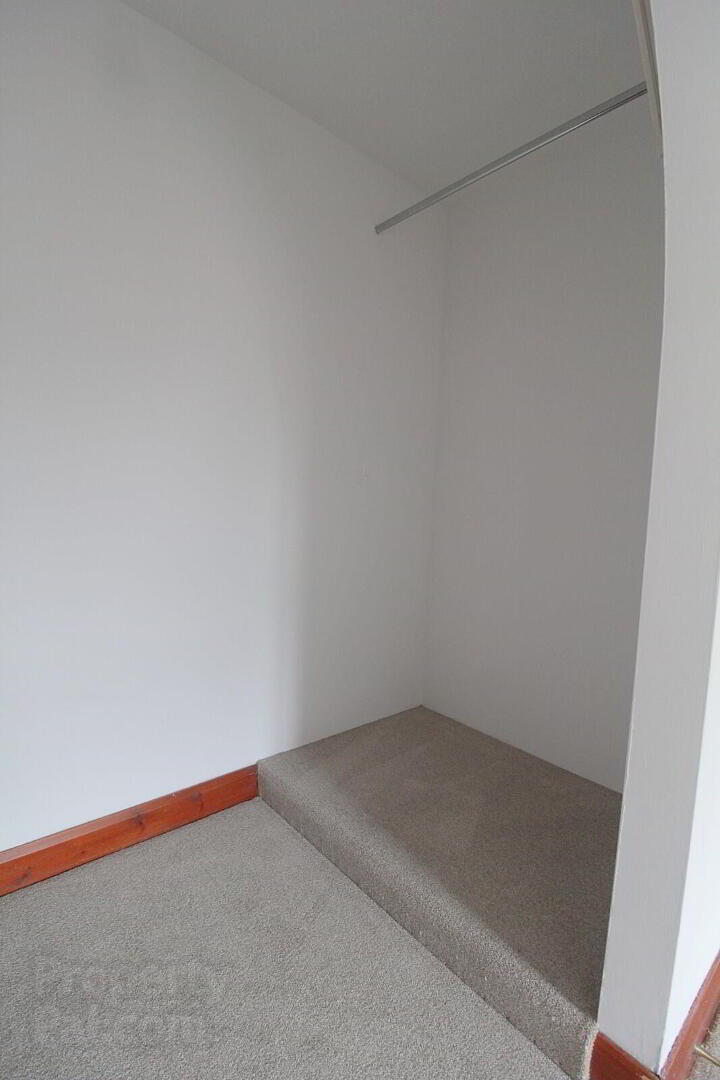 10 Hanover Square 9 of 13