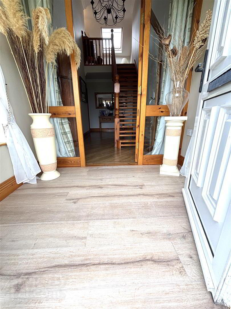 39 Larch Road 3 of 47