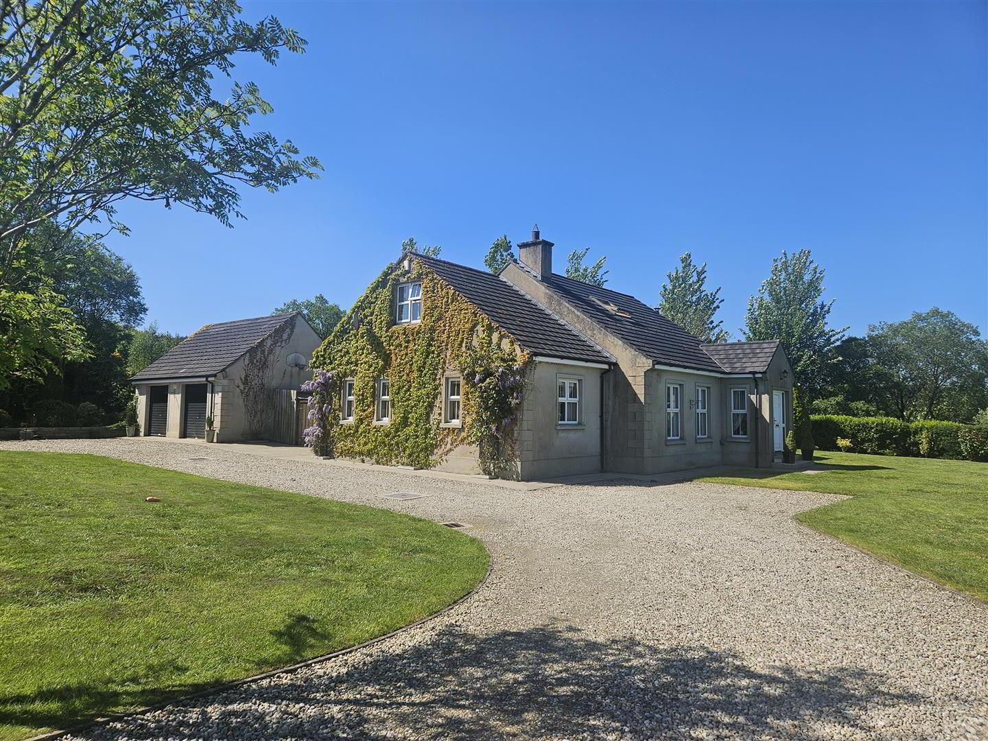 39 Larch Road 1 of 47