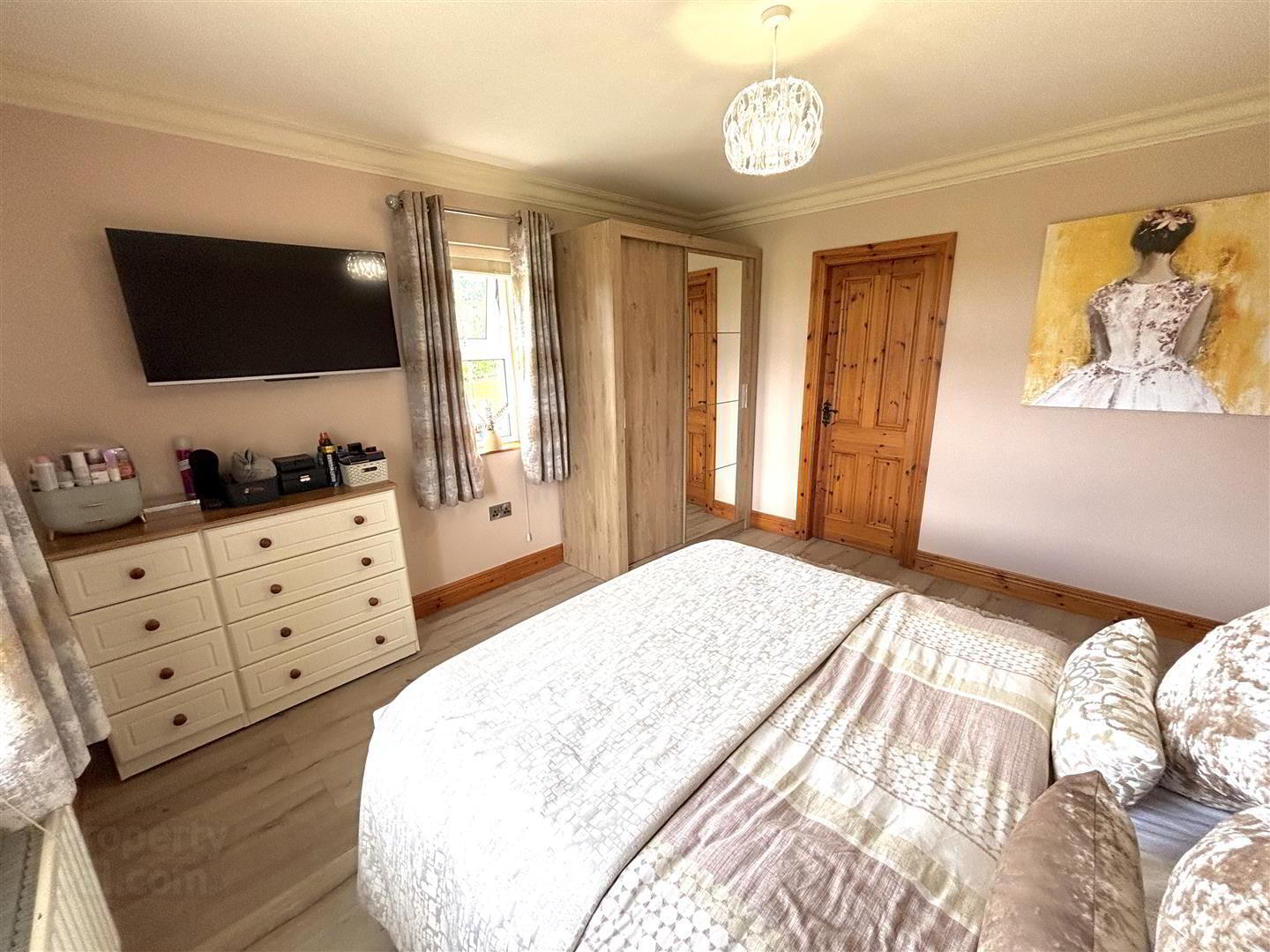 39 Larch Road 22 of 47