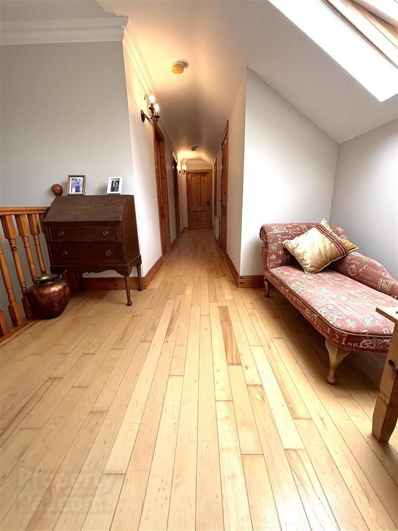 39 Larch Road 27 of 47