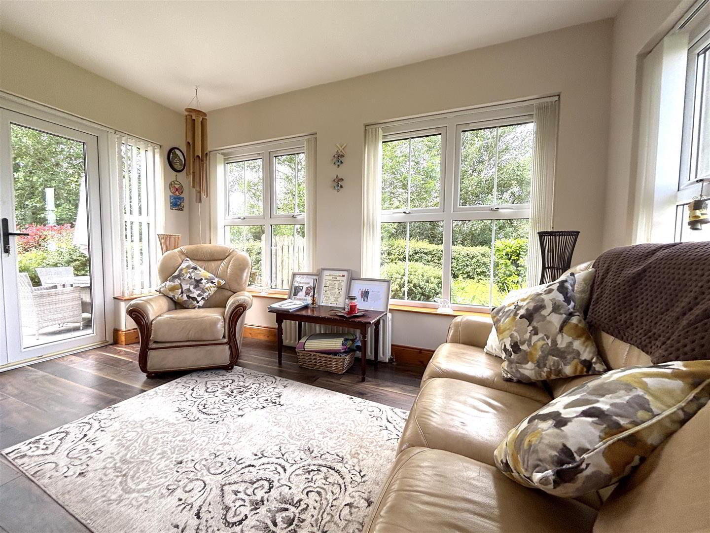 39 Larch Road 12 of 47