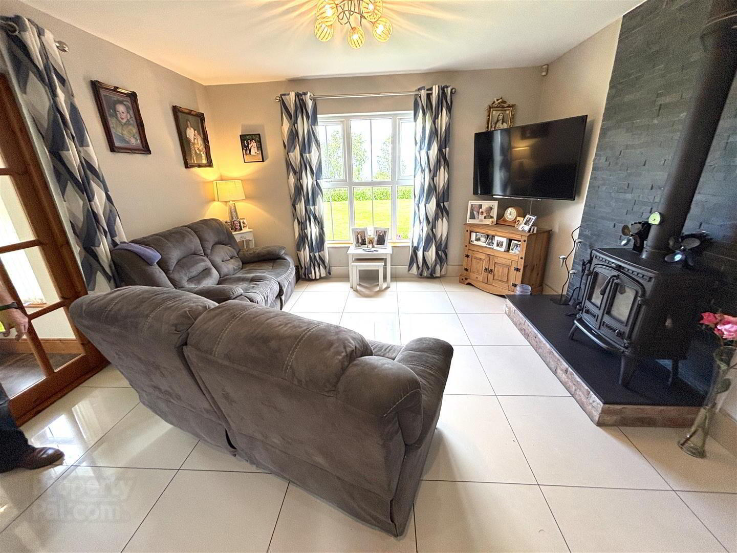 39 Larch Road 10 of 47