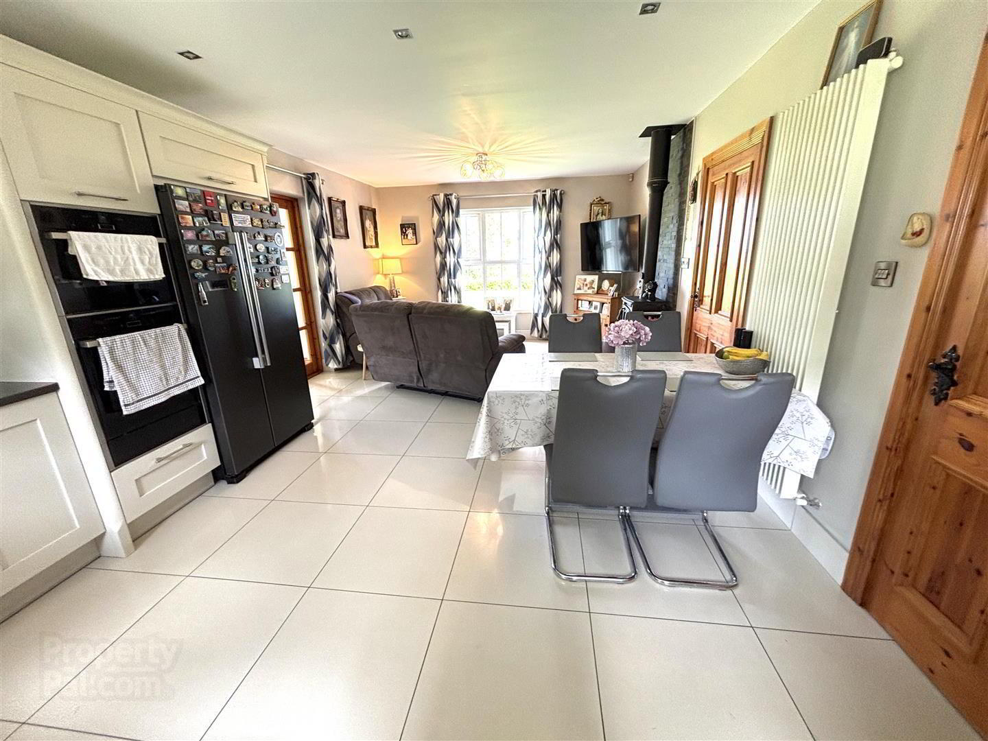 39 Larch Road 9 of 47