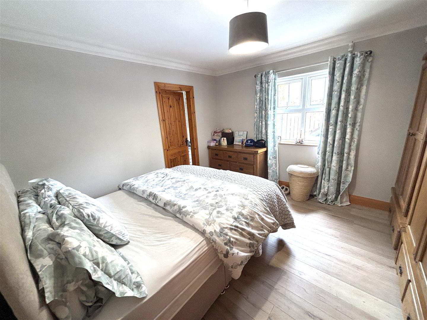 39 Larch Road 24 of 47