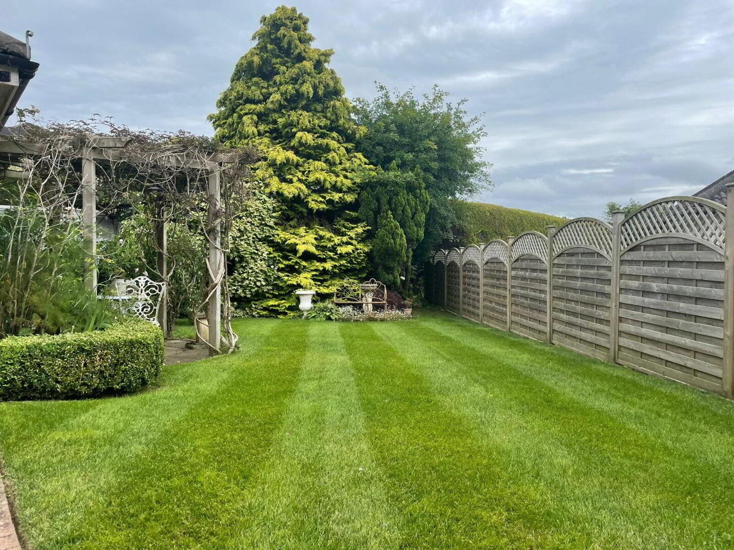 3 Lynnehurst Park 50 of 54