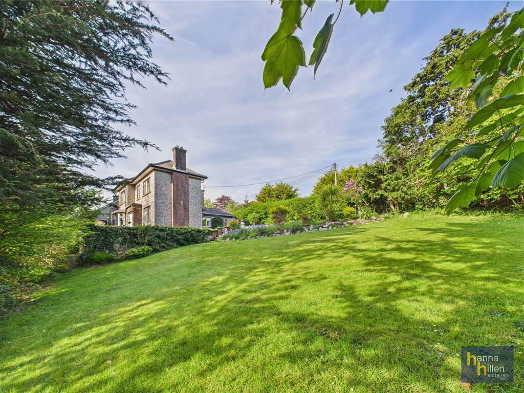 18 Ashgrove Road 15 of 15
