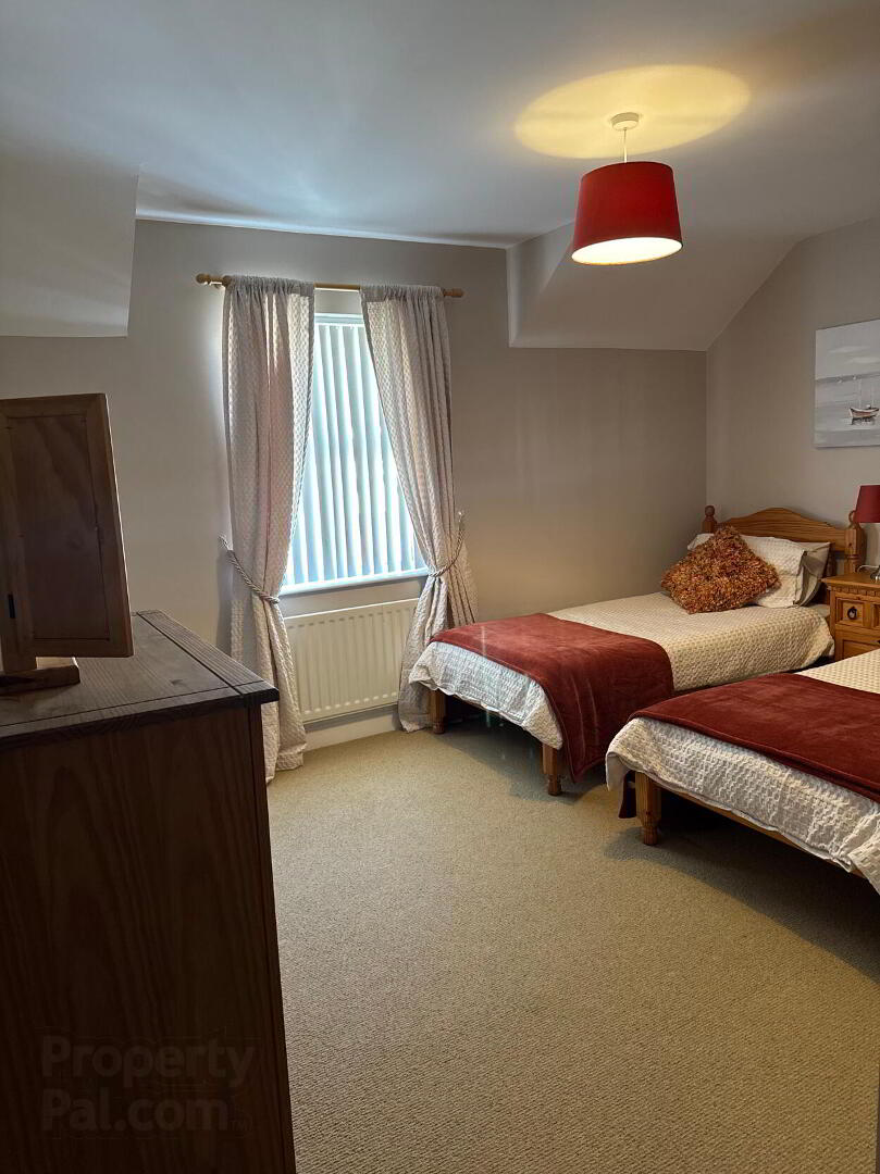 19 Fairfield Road( Short Term) 10 of 13