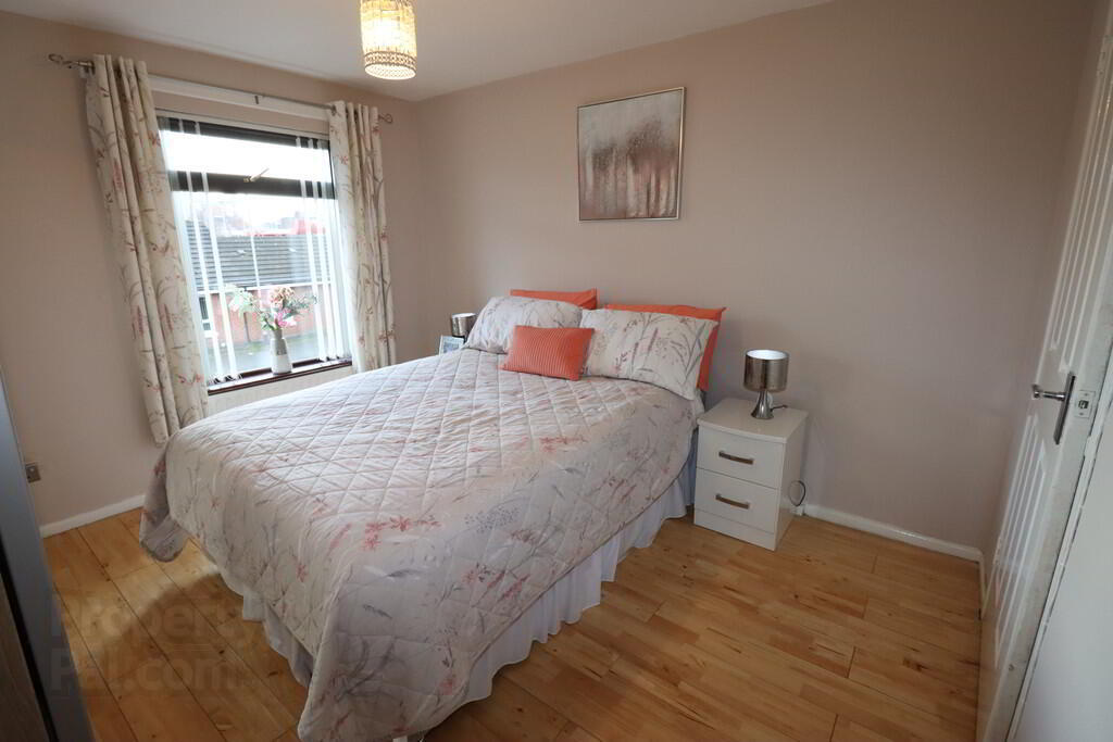 29 Bentinck Street 13 of 24