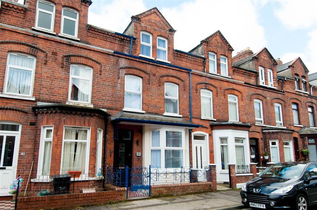 20 Marsden Gardens 1 of 10