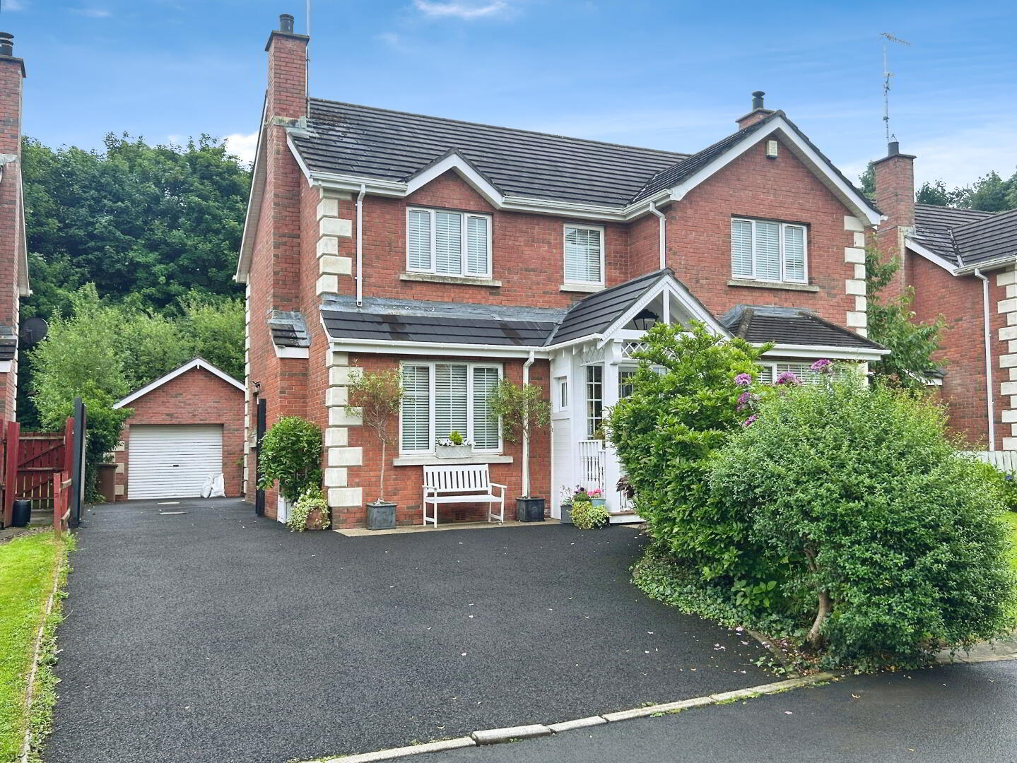 property description image