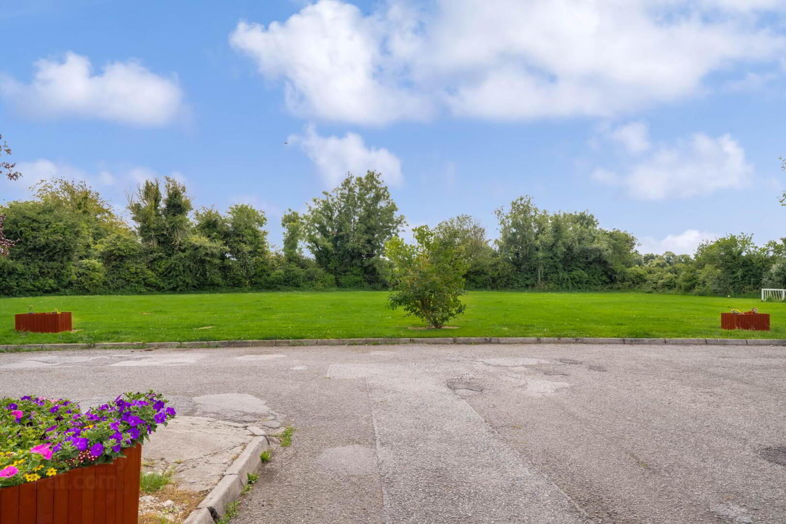 property description image