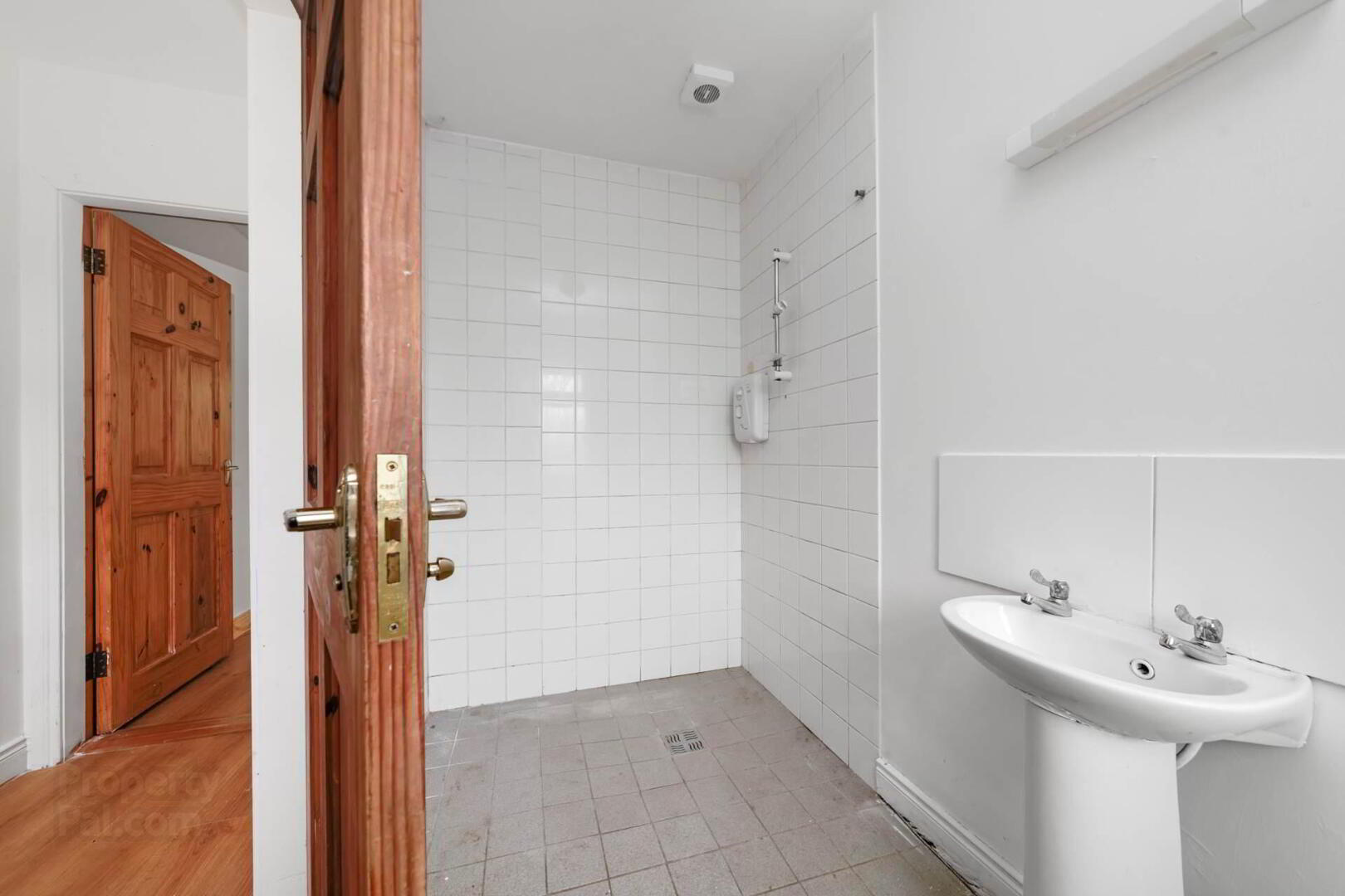 8 Reask Crescent 12 of 15