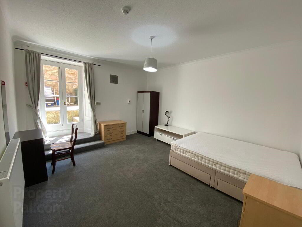 17a Merchiston Avenue 15 of 17