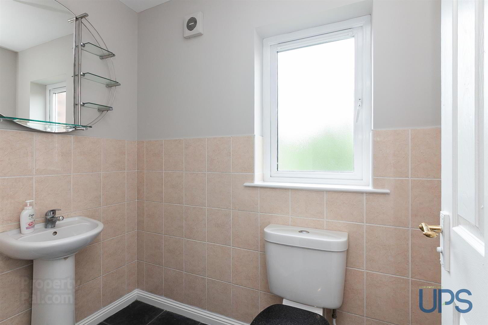 10 St. Annes Road 12 of 29