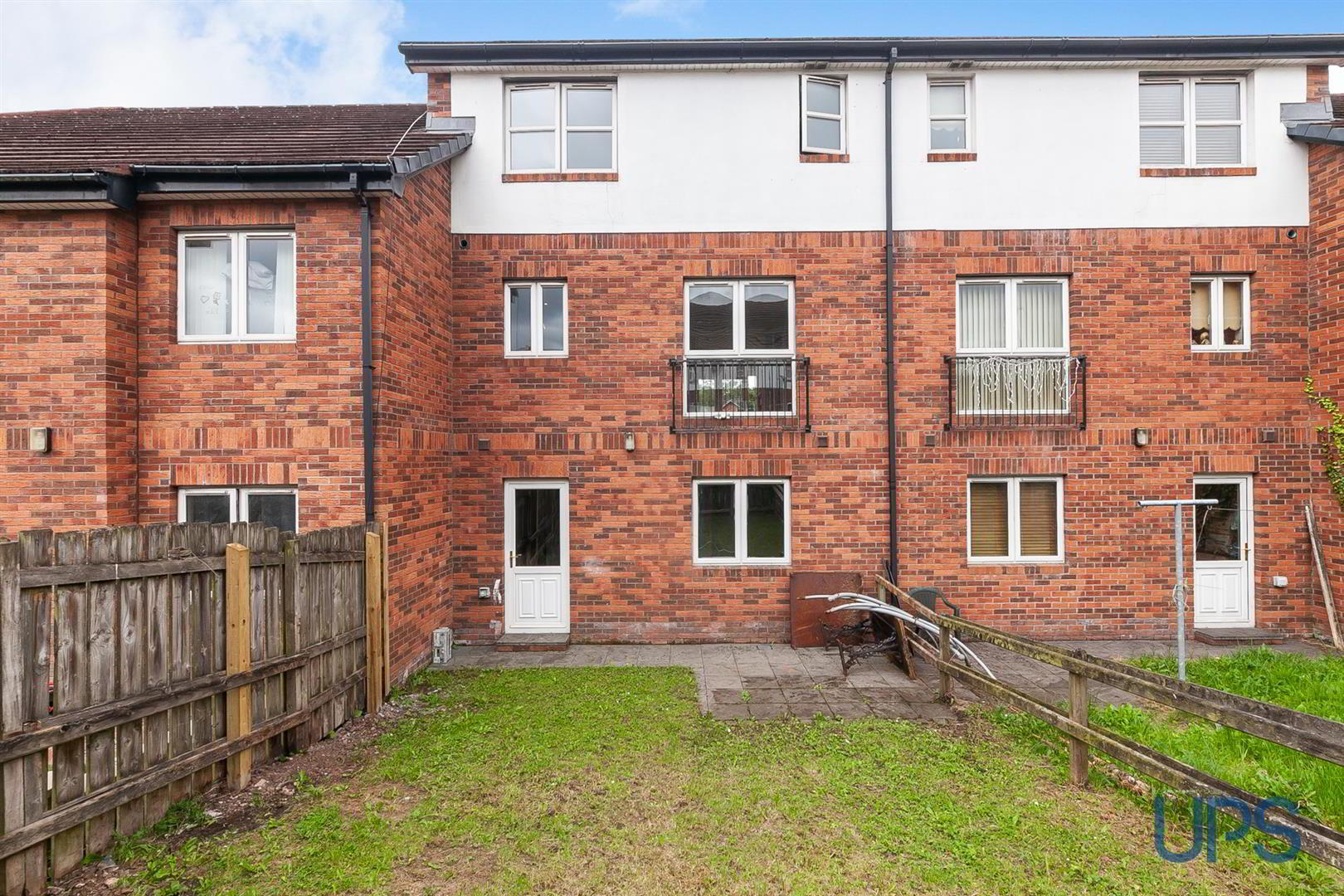 10 St. Annes Road 29 of 29