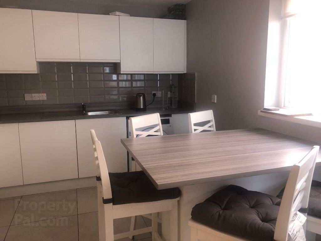 16 Stranmillis Gardens 9 of 22