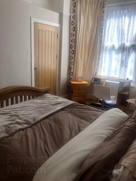 16 Stranmillis Gardens 12 of 22