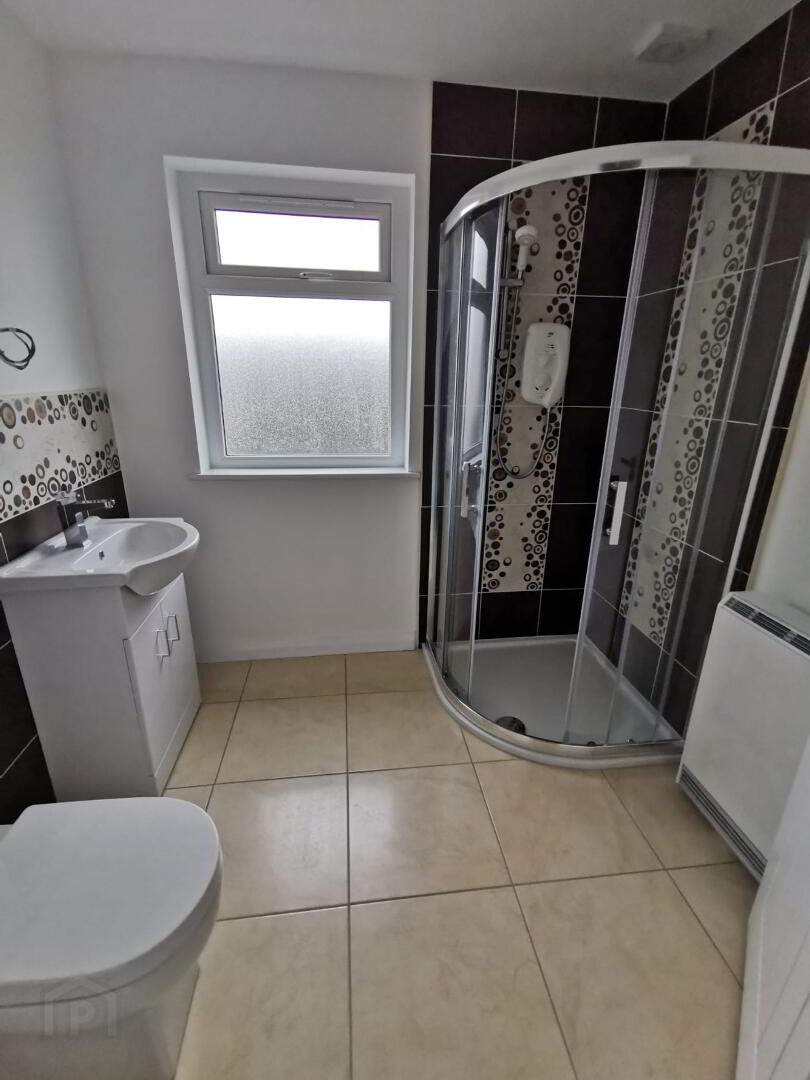 Unit 18,20 &20a, Bridge Street 13 of 17