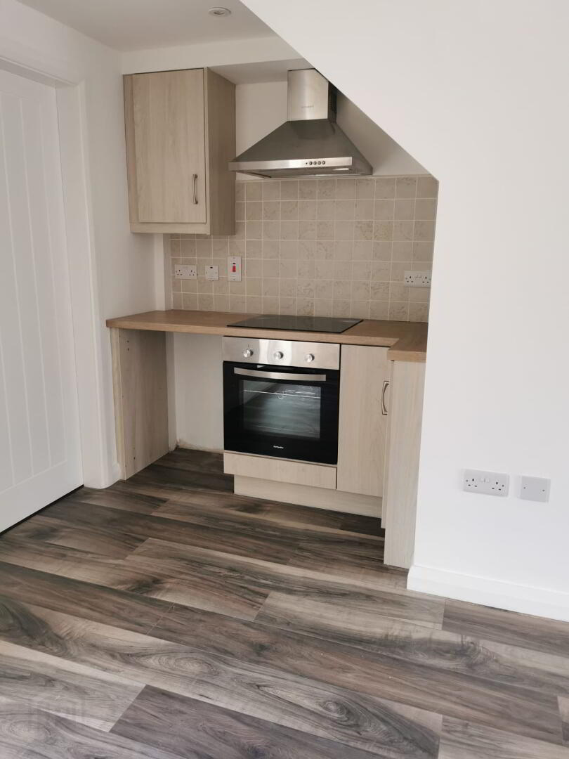Unit 18,20 &20a, Bridge Street 12 of 17