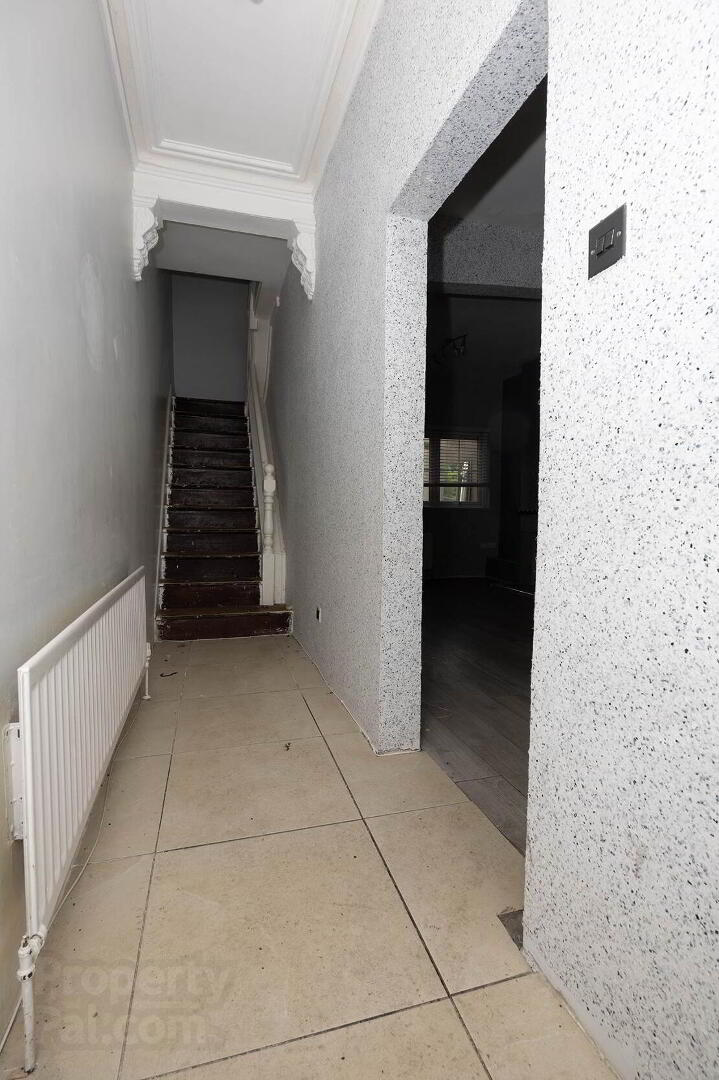 property description image