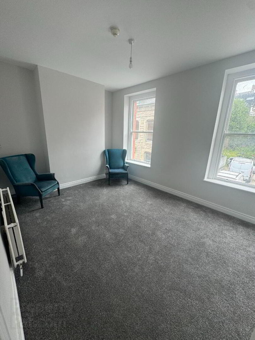 STUDENT ACCOMMODATION, 24 Chamberlain Street 6 of 13