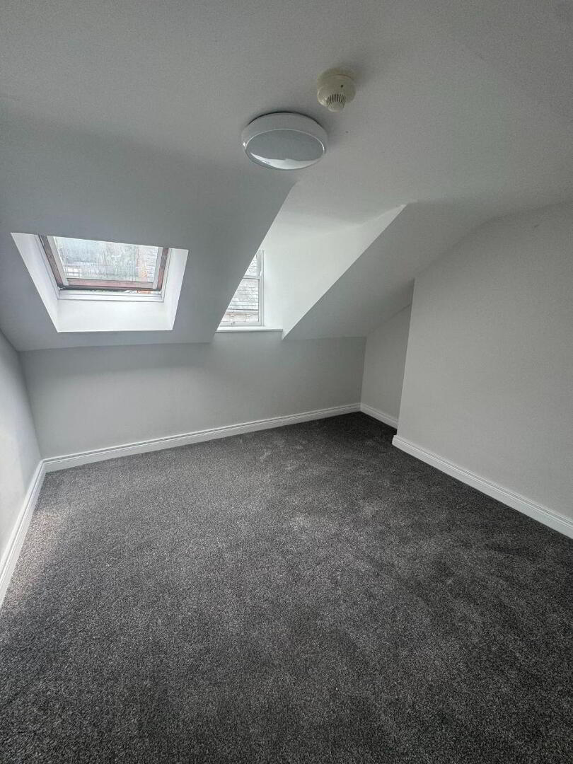 STUDENT ACCOMMODATION, 24 Chamberlain Street 11 of 13
