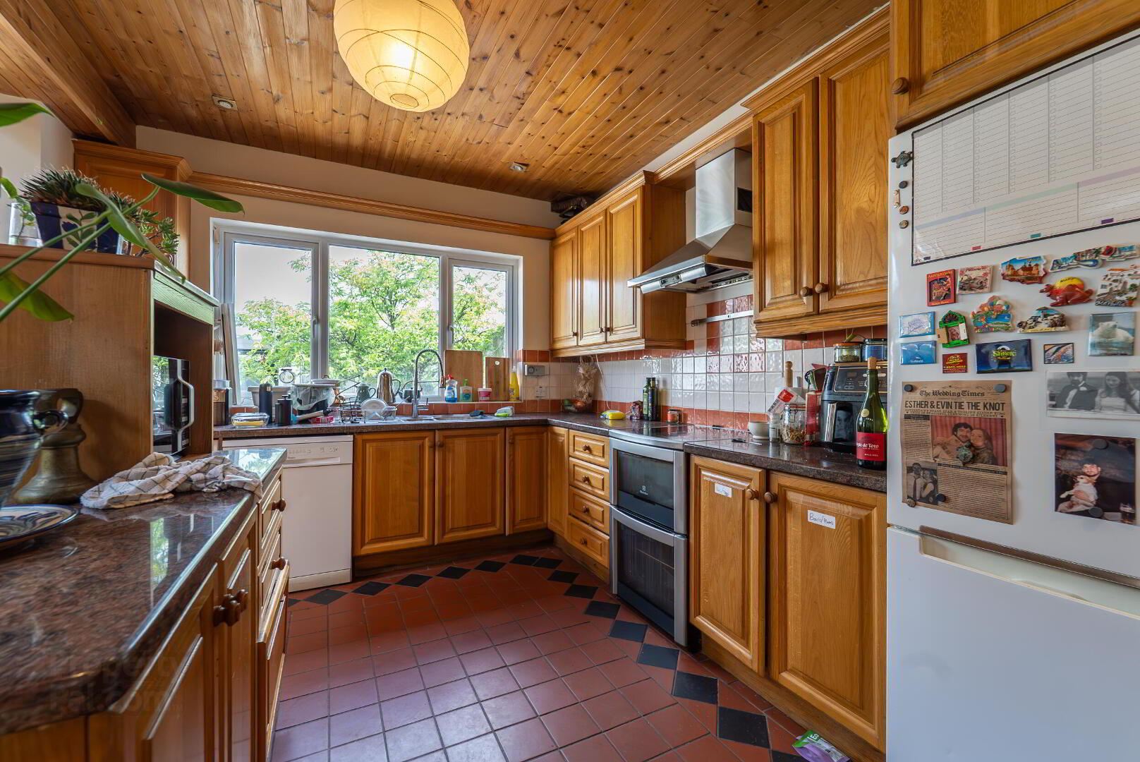 19 Eaton Square 11 of 25