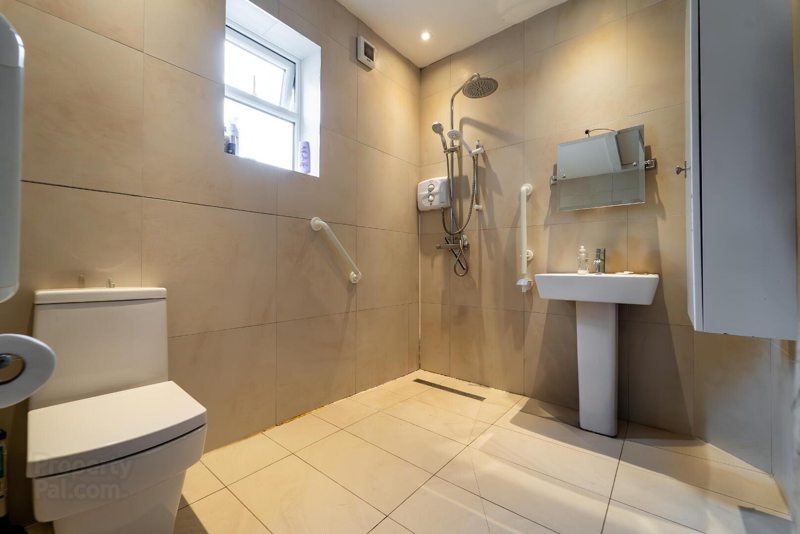 19 Eaton Square 19 of 25