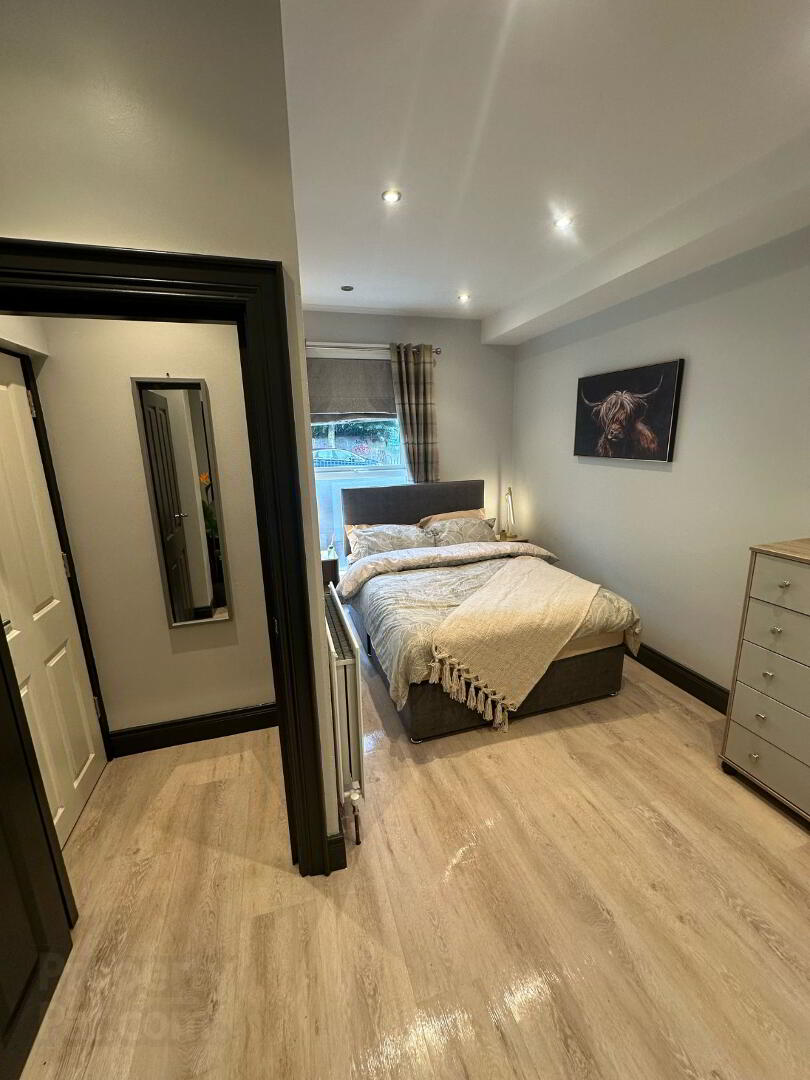 Unit 1, 34 Lisburn Road 8 of 11