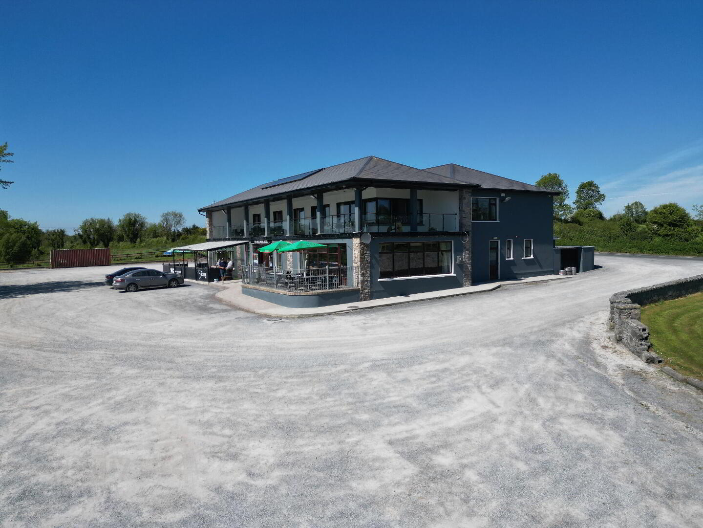 The Silver Eel, Grange 4 of 18