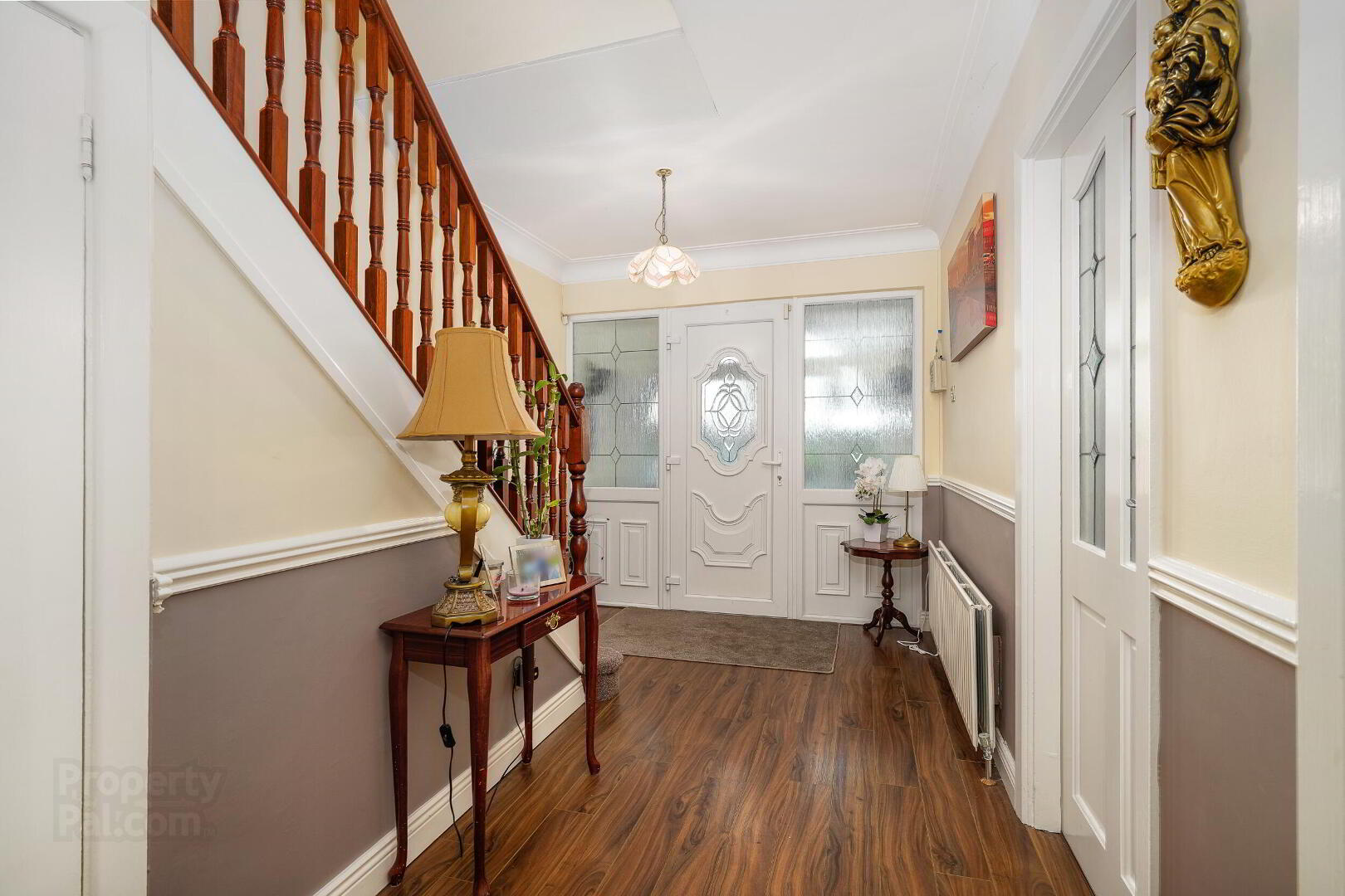 21 Pinewood Crescent 2 of 34
