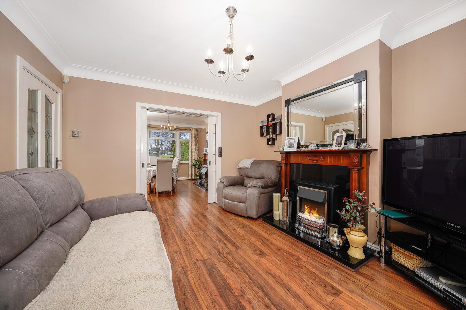 21 Pinewood Crescent 5 of 34