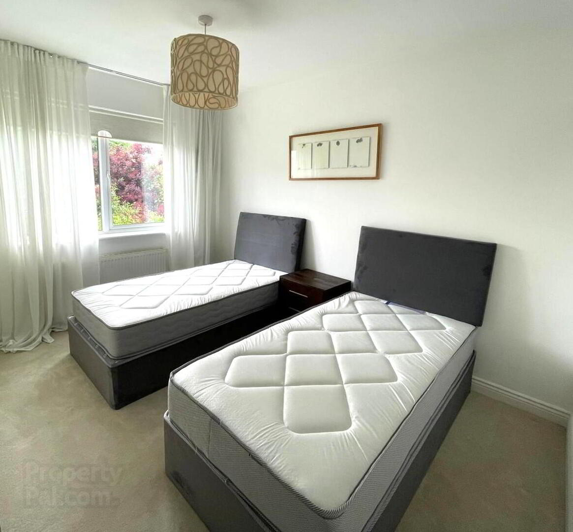 Fernleigh Grove 14 of 21