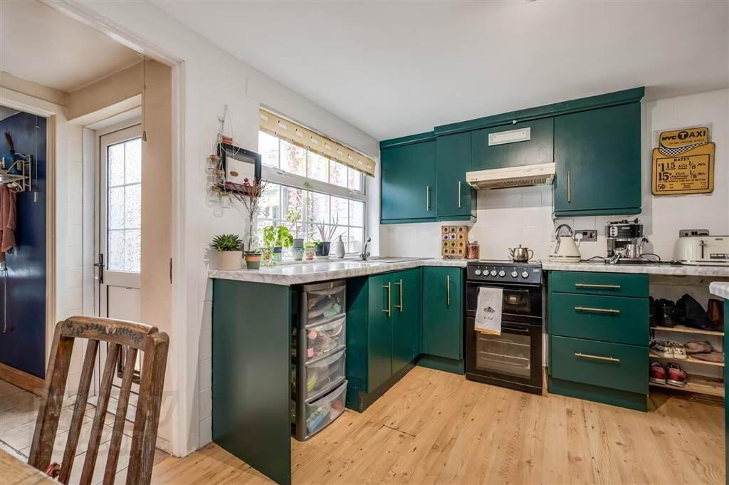 135 Melrose Street 5 of 11
