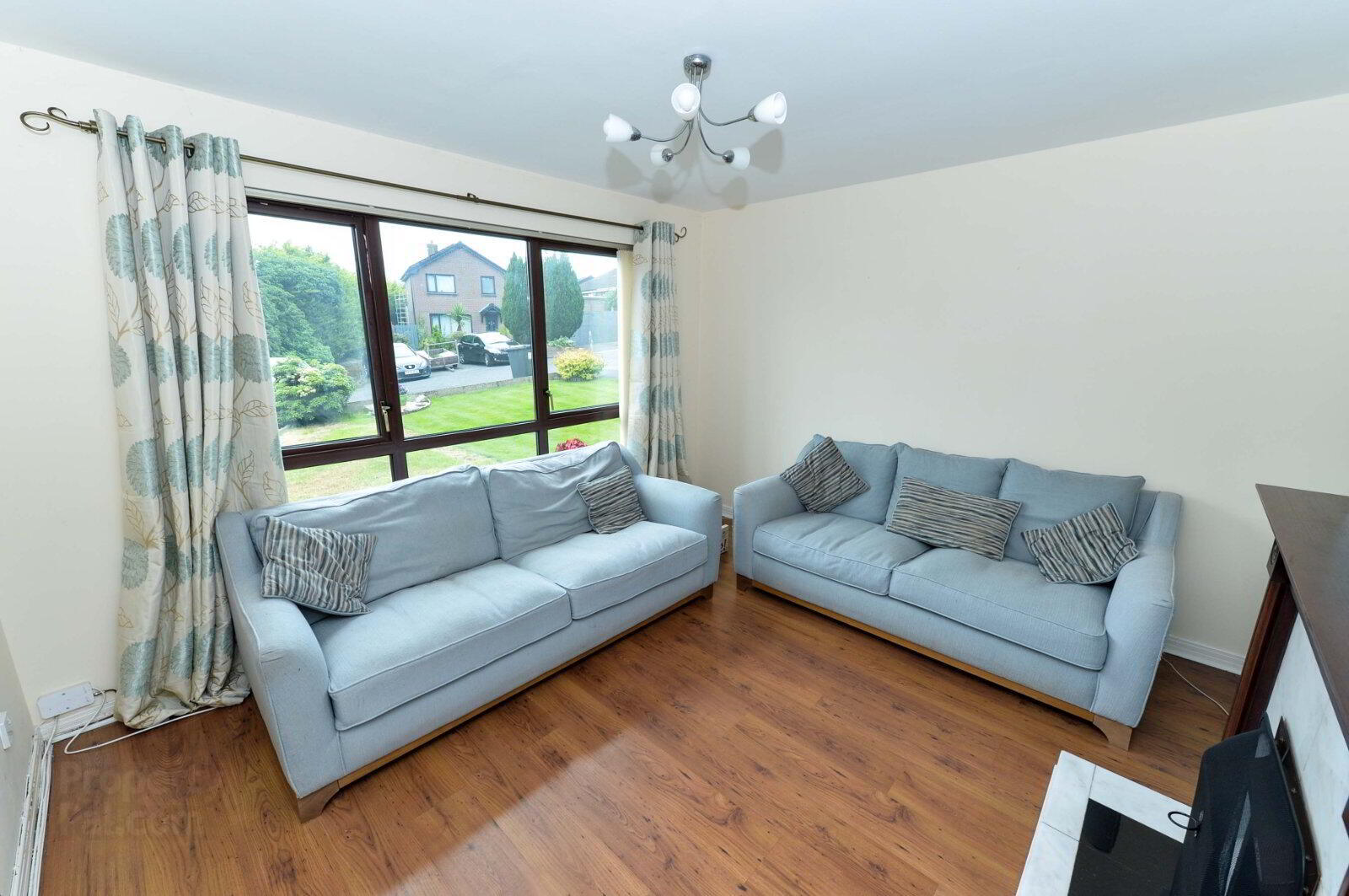 8 Rosslyn Park 3 of 18