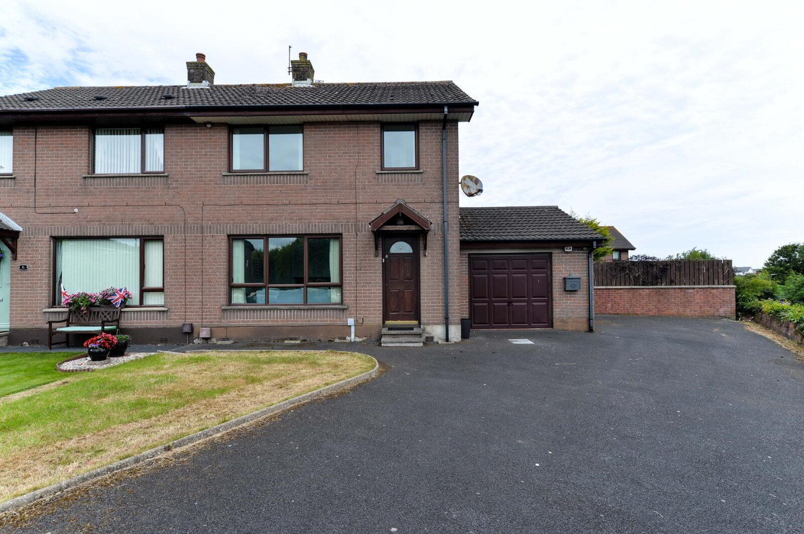 8 Rosslyn Park 1 of 18