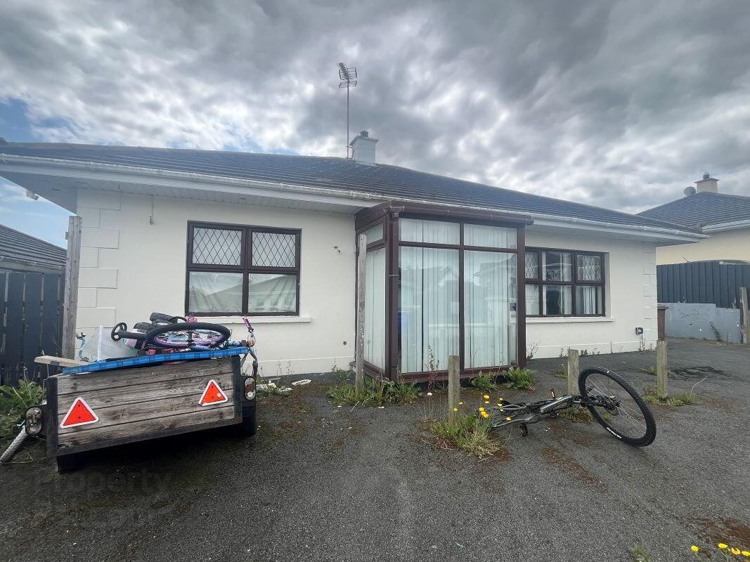 5 Dunleath Avenue 2 of 4