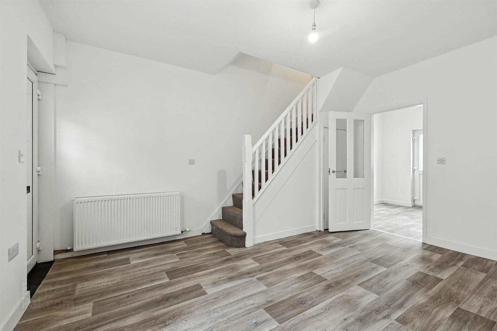 30 Castlereagh Parade 5 of 10