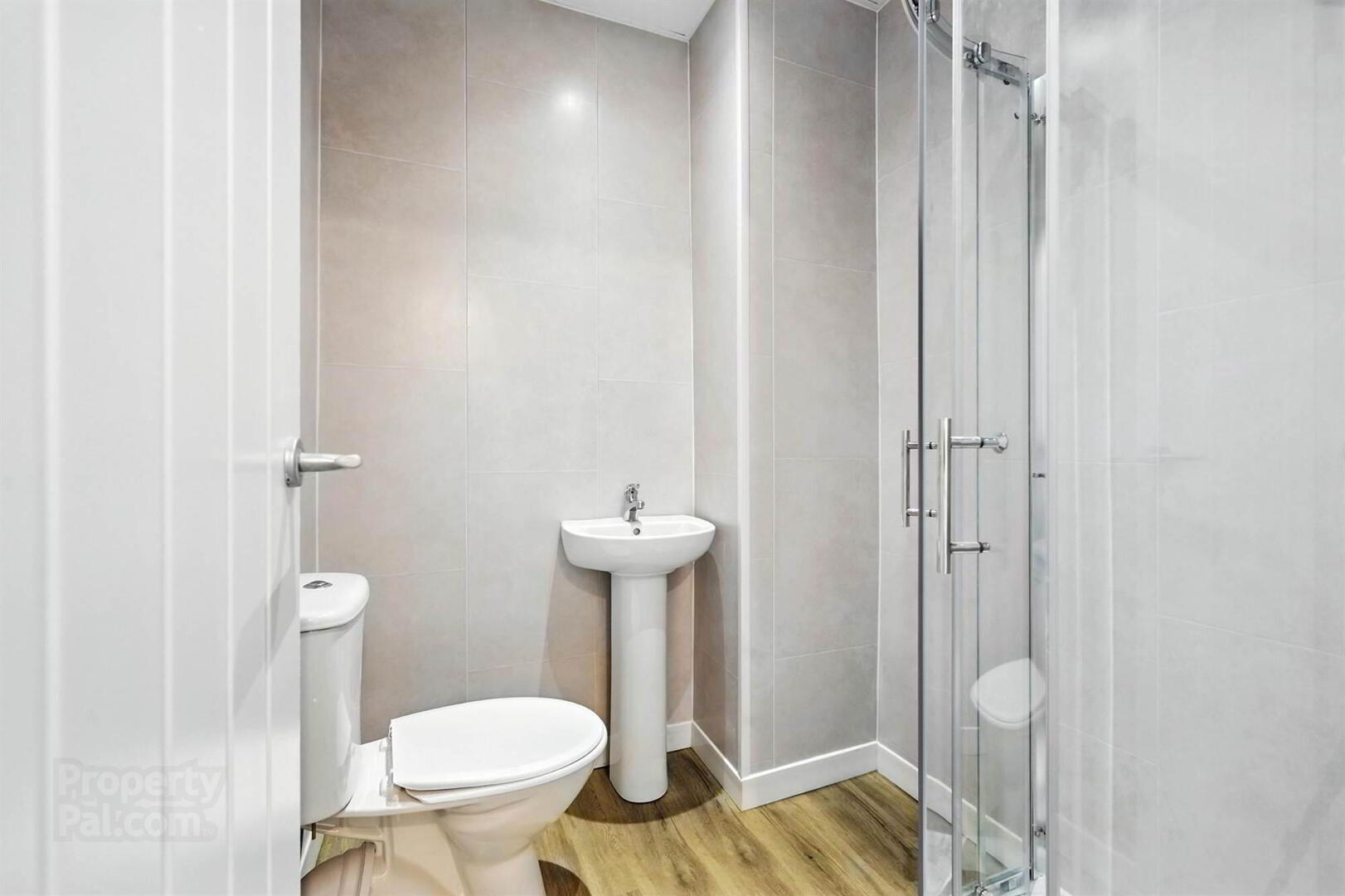 30 Castlereagh Parade 8 of 10