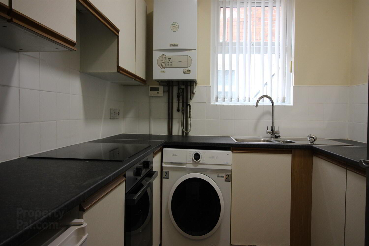 2, 30 Stranmillis Road 4 of 5