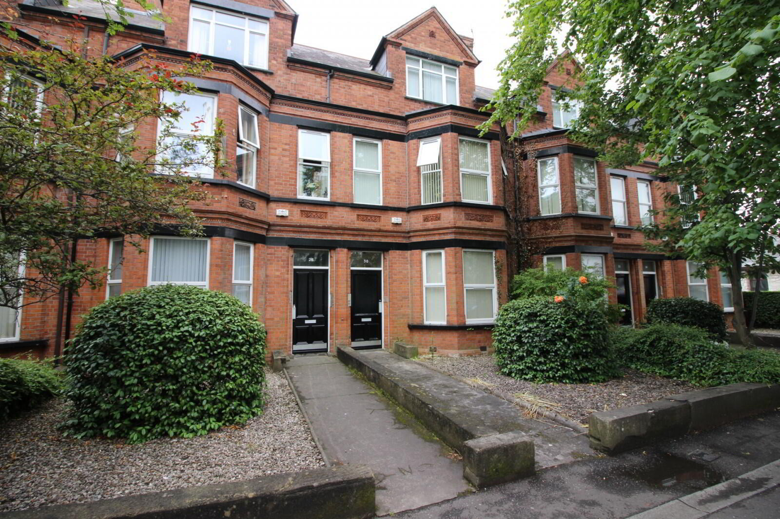 2, 30 Stranmillis Road 1 of 5