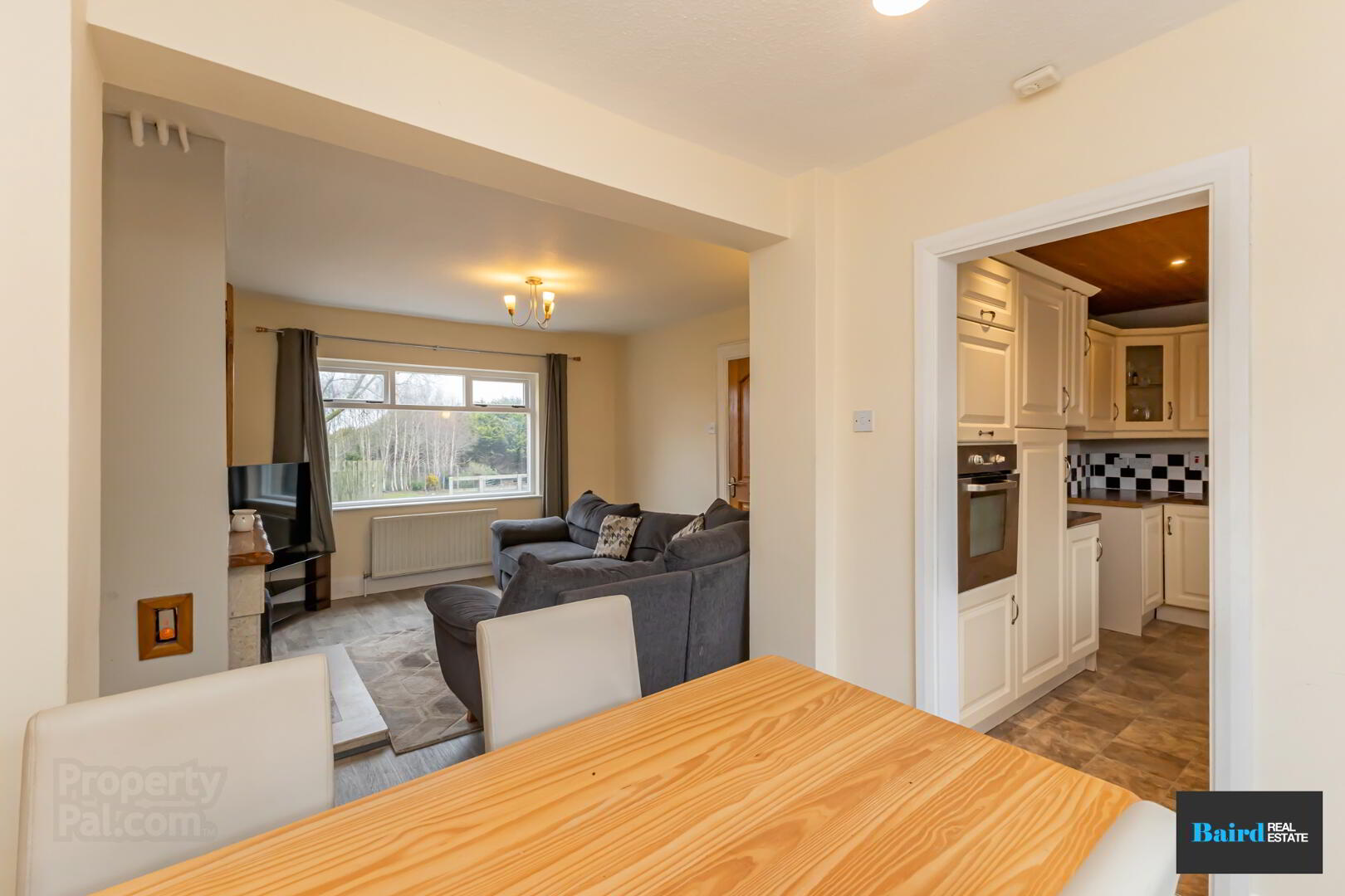 14 Northland Way 10 of 39